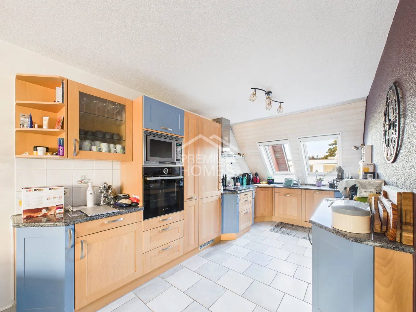 Maison Familiale Élégante avec Terrasse - Photo 4 sur 12