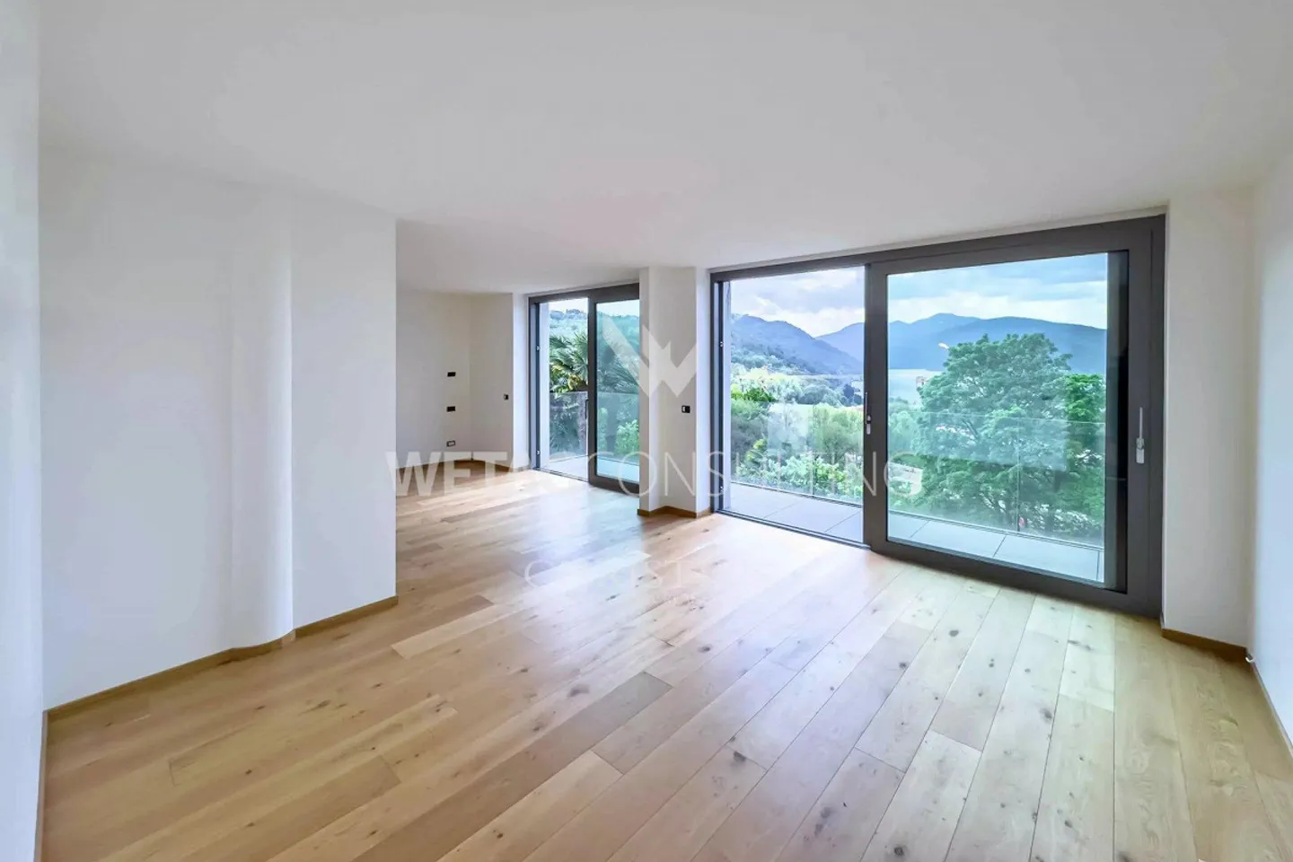 Lugano-Muzzano: villa spaziosa con piscina e vista sul lago di Lugano - Foto 4 di 13