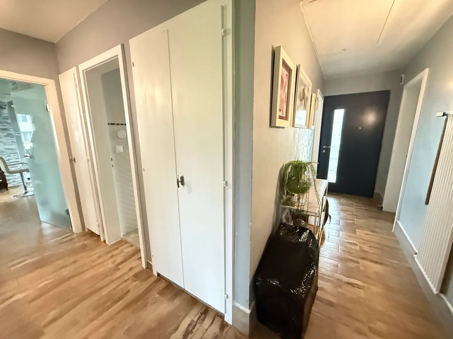 Gemütliches Haus mit ruhigem Außenbereich hinten - Foto 13 von 17