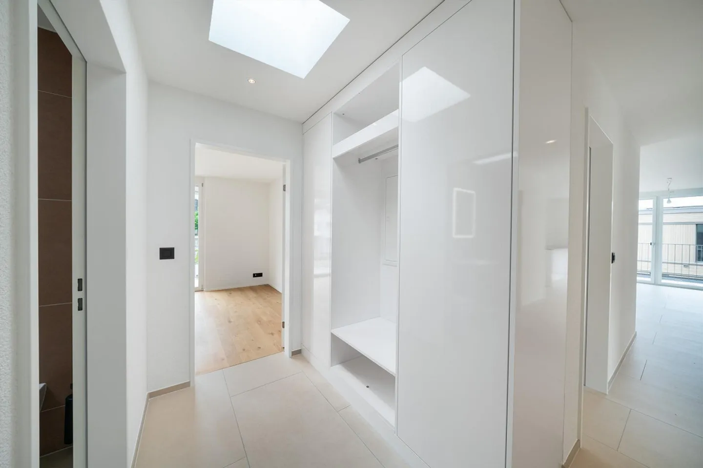 Appartement en attique 4.5 pièces B10 - Vivre moderne à Langete - Photo 9 sur 10