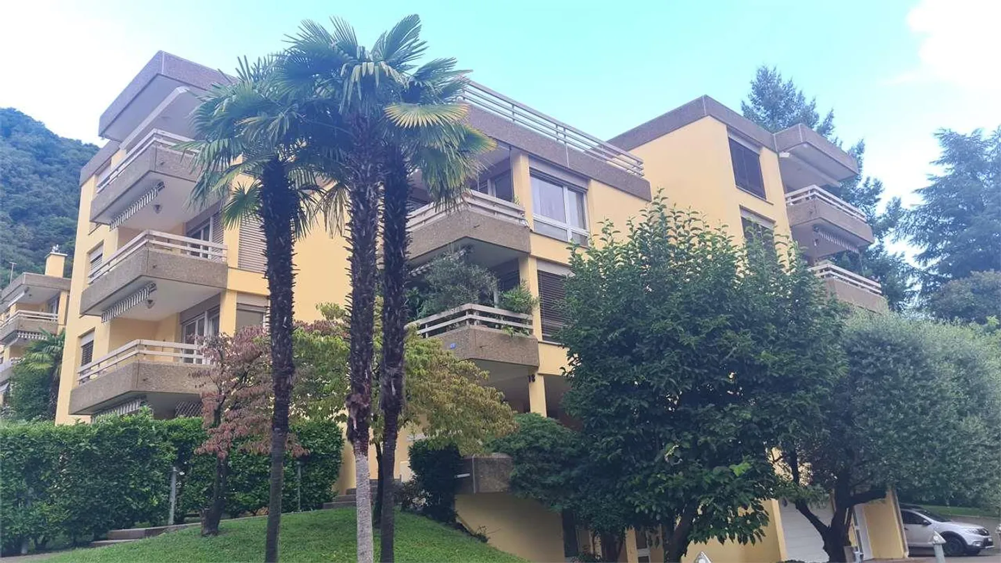 Melide: spazioso 3.5 loc in centro - Foto 2 di 2