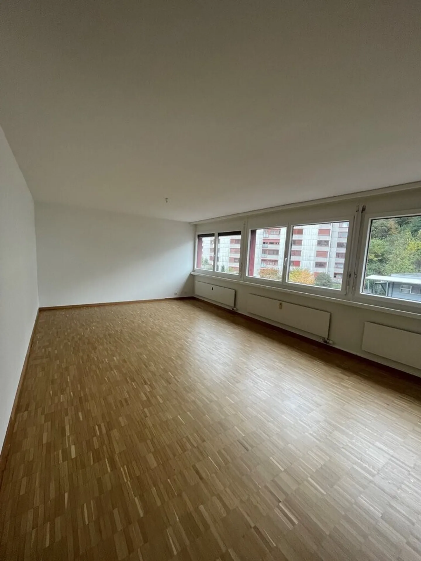Appartement Lausanne - 4.5 pièces - Photo 3 sur 7