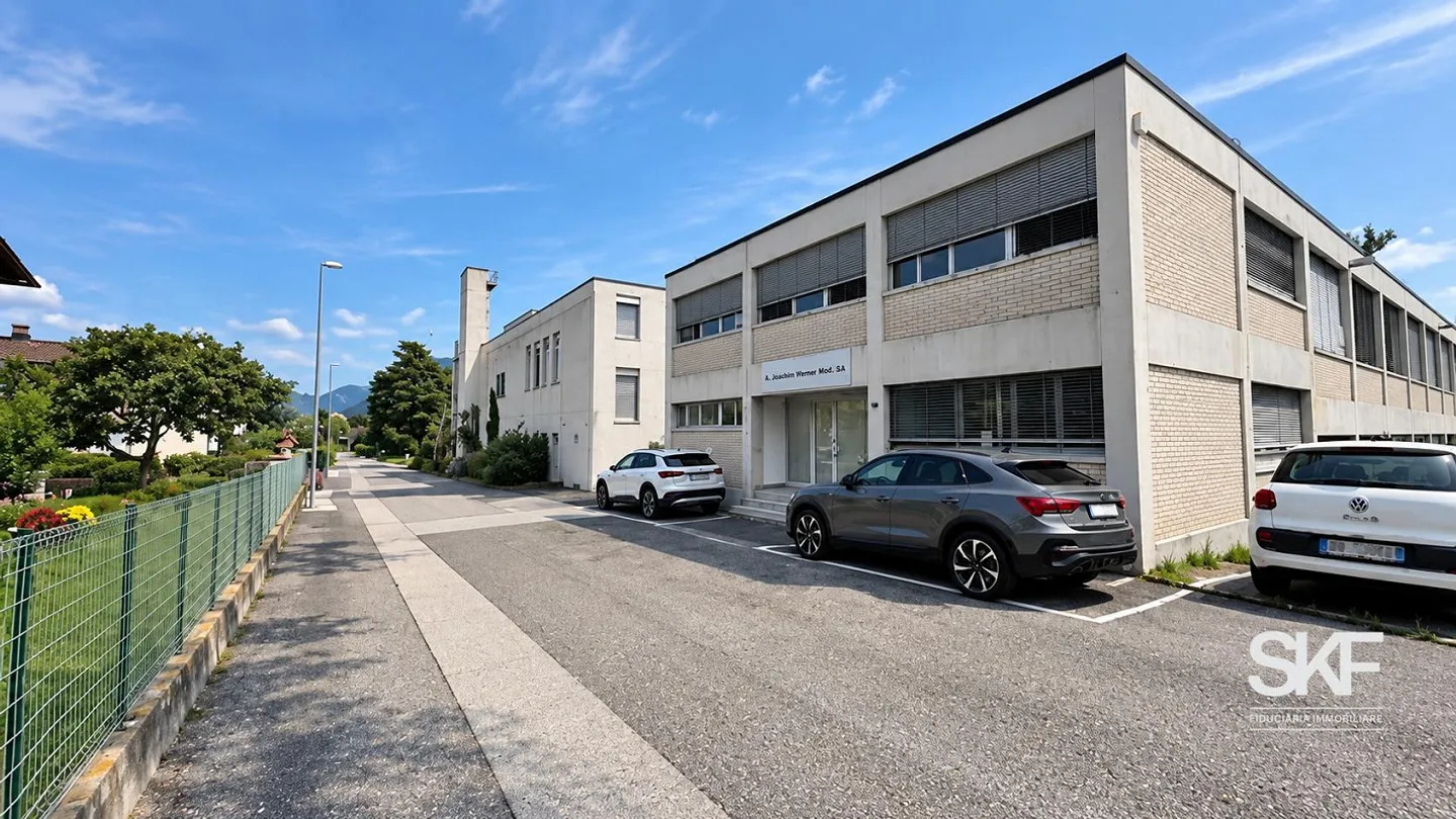 FOR SALE LARGE WAREHOUSE/COMMERCIAL/INDUSTRIAL DEPOSIT - Photo 9 of 12