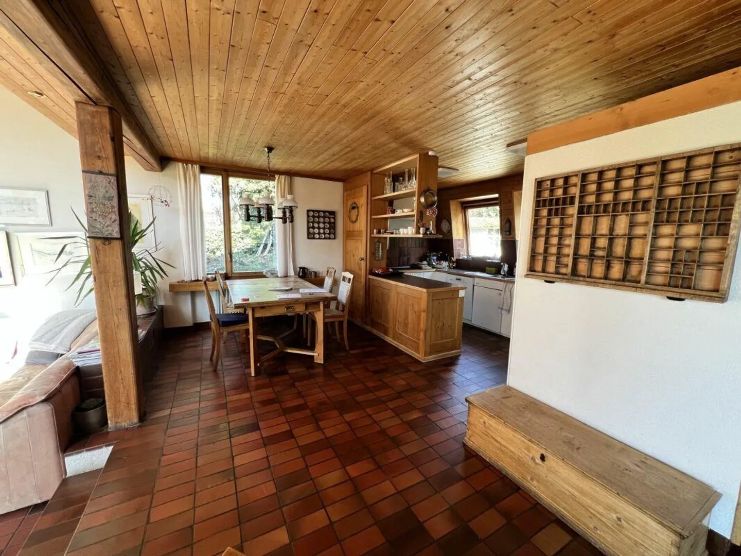 Exklusives 5.5 Zimmer-Einfamilienhaus mit angebautem 2.5 Zimmer-Hau... - Foto 5 von 8