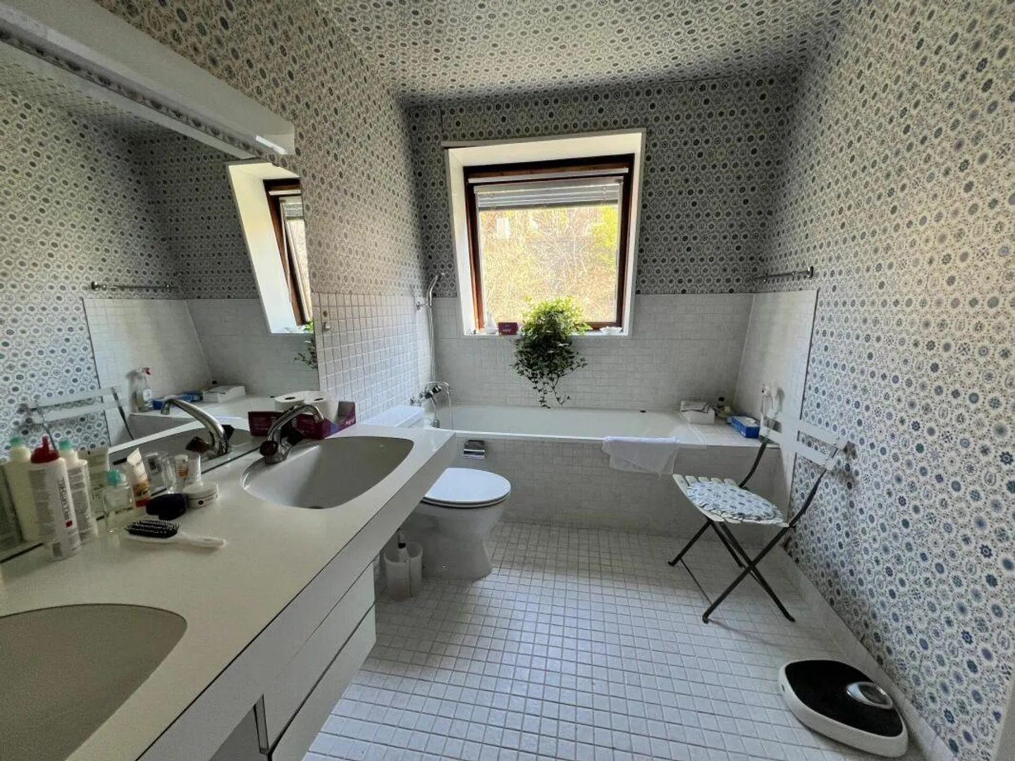 Exklusives 5.5 Zimmer-Einfamilienhaus mit angebautem 2.5 Zimmer-Hau... - Foto 6 von 8