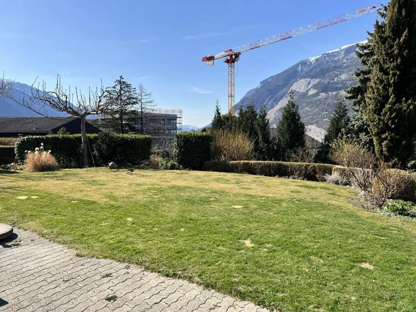 Exklusives 5.5 Zimmer-Einfamilienhaus mit angebautem 2.5 Zimmer-Hau... - Foto 8 von 8