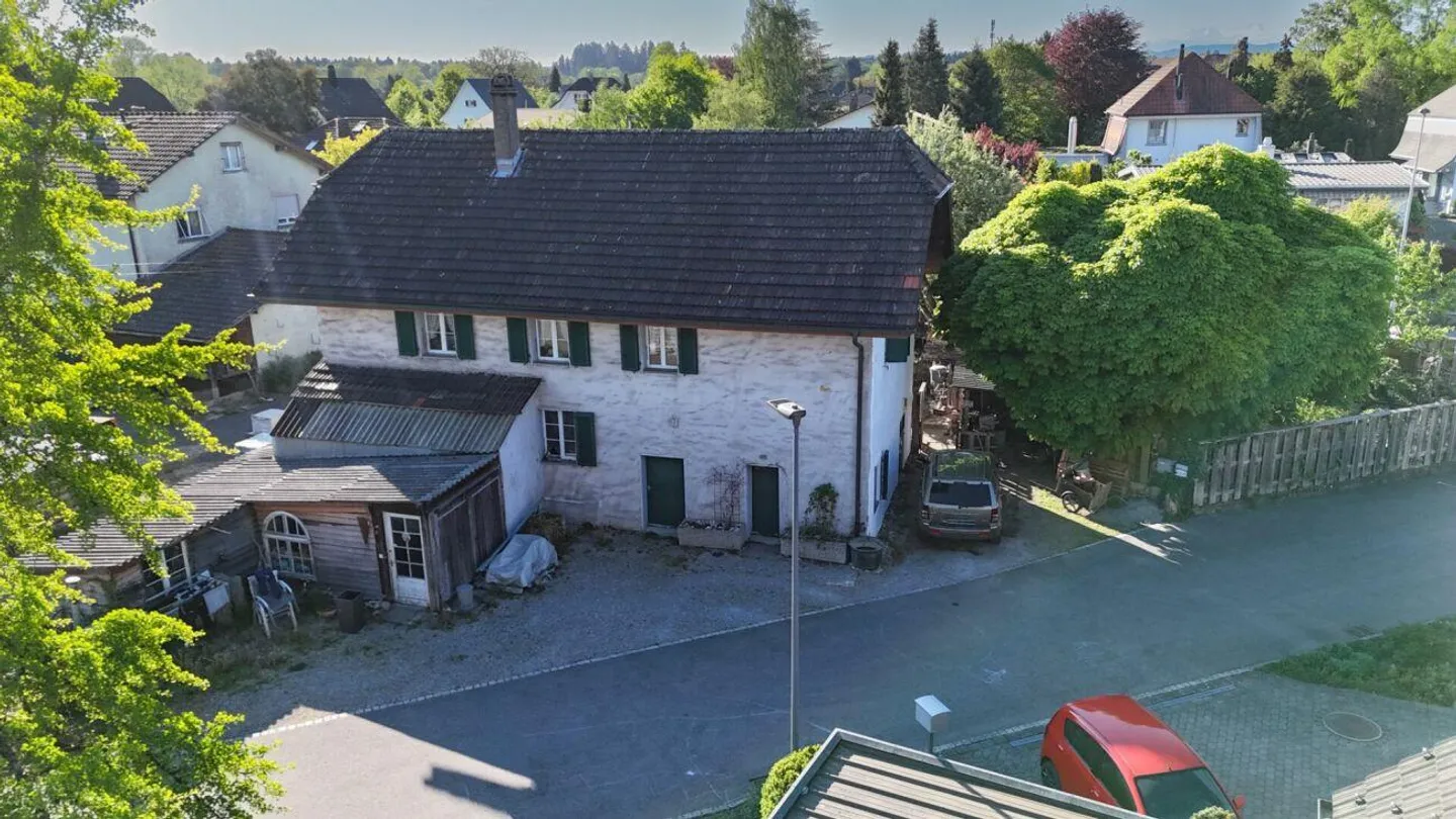 Una casa con opportunità - Ideale per la vita intergenerazionale, l'auto-utilizzo o come proprietà d'investimento - Foto 21 di 25