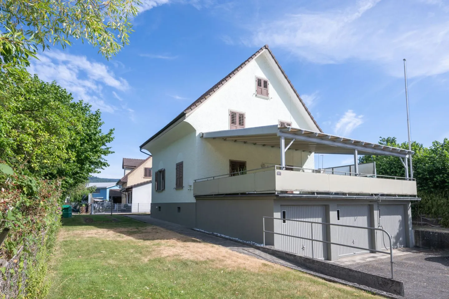 Plenty of Space. Plenty of Potential. A Rare Opportunity in Schönenwerd! - Photo 1 of 15