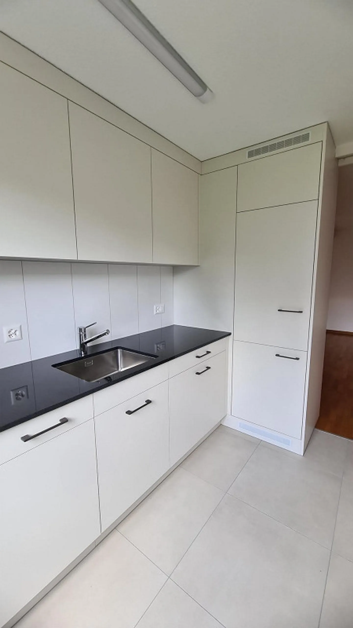 Recently Renovated 2.5 Room Apartment in Altstätten - Photo 1 of 8