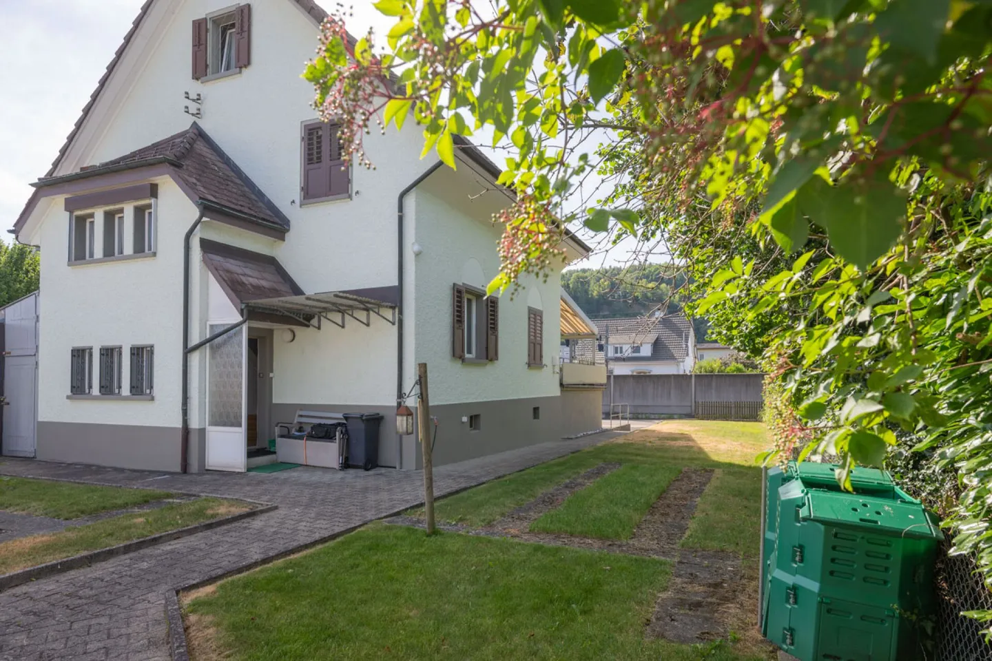Plenty of Space. Plenty of Potential. A Rare Opportunity in Schönenwerd! - Photo 7 of 15