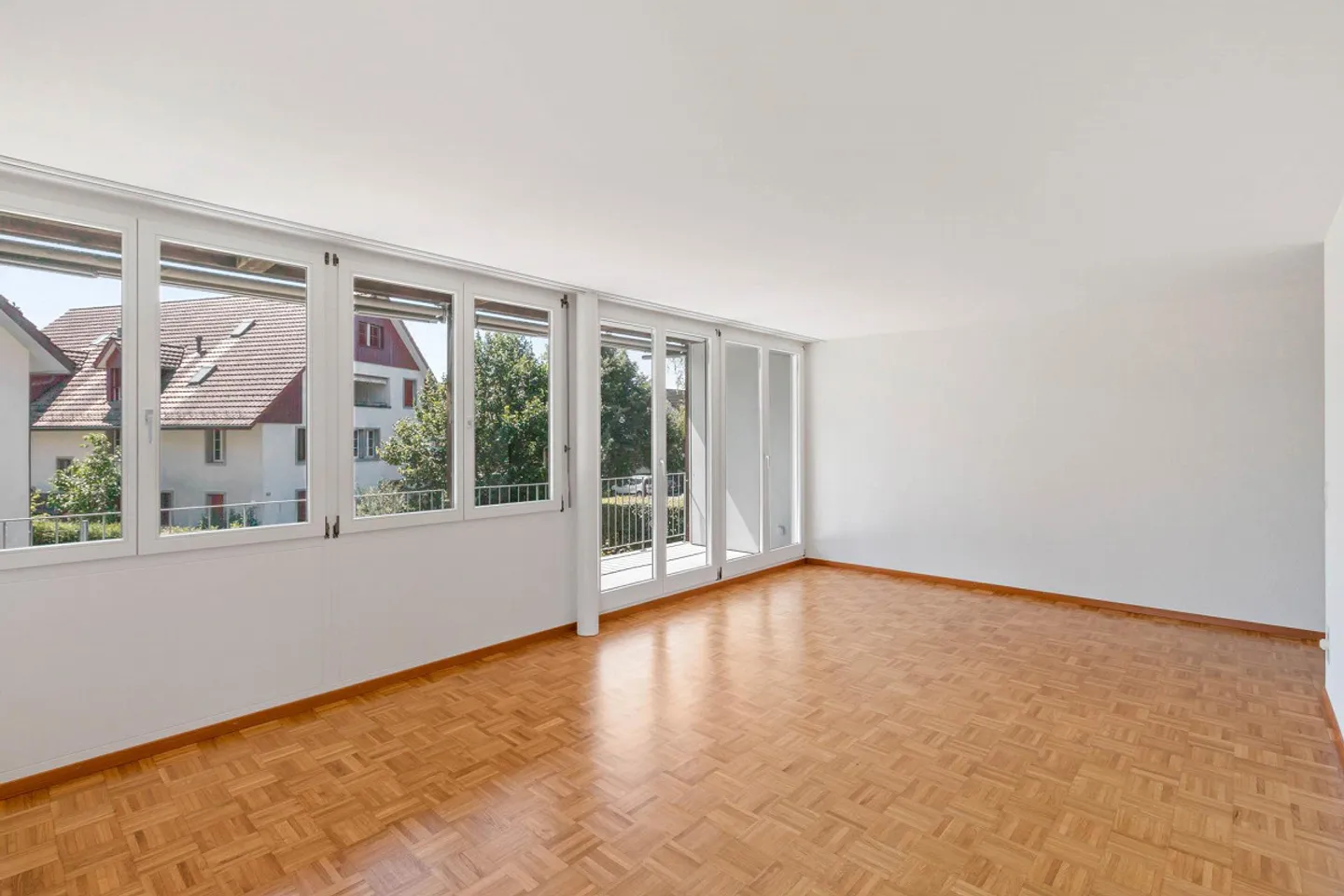 Appartement Charmant avec Cuisine Moderne - Photo 2 sur 5