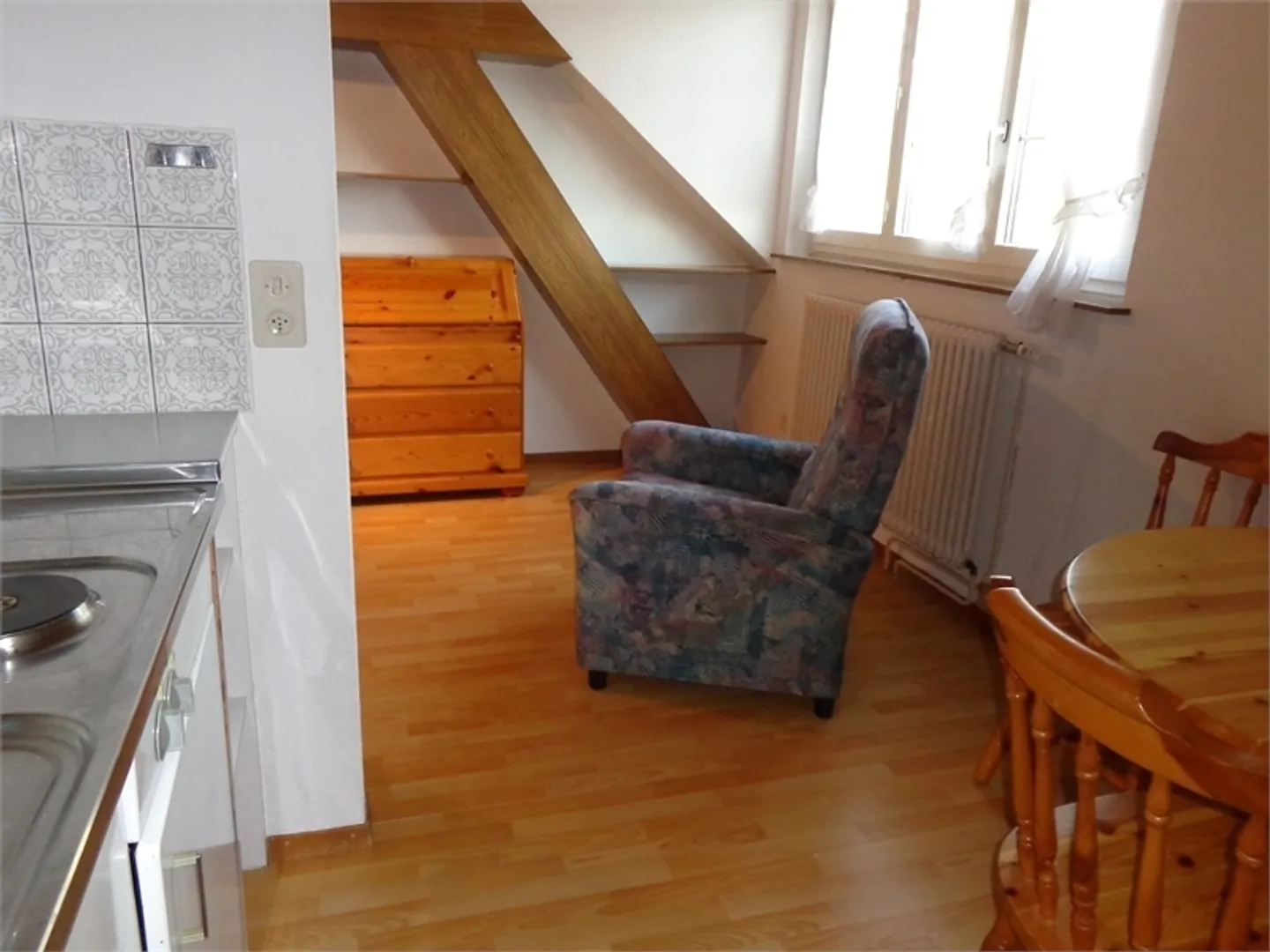 möbliertes Studio mit Küche und Dusche - Foto 5 von 5