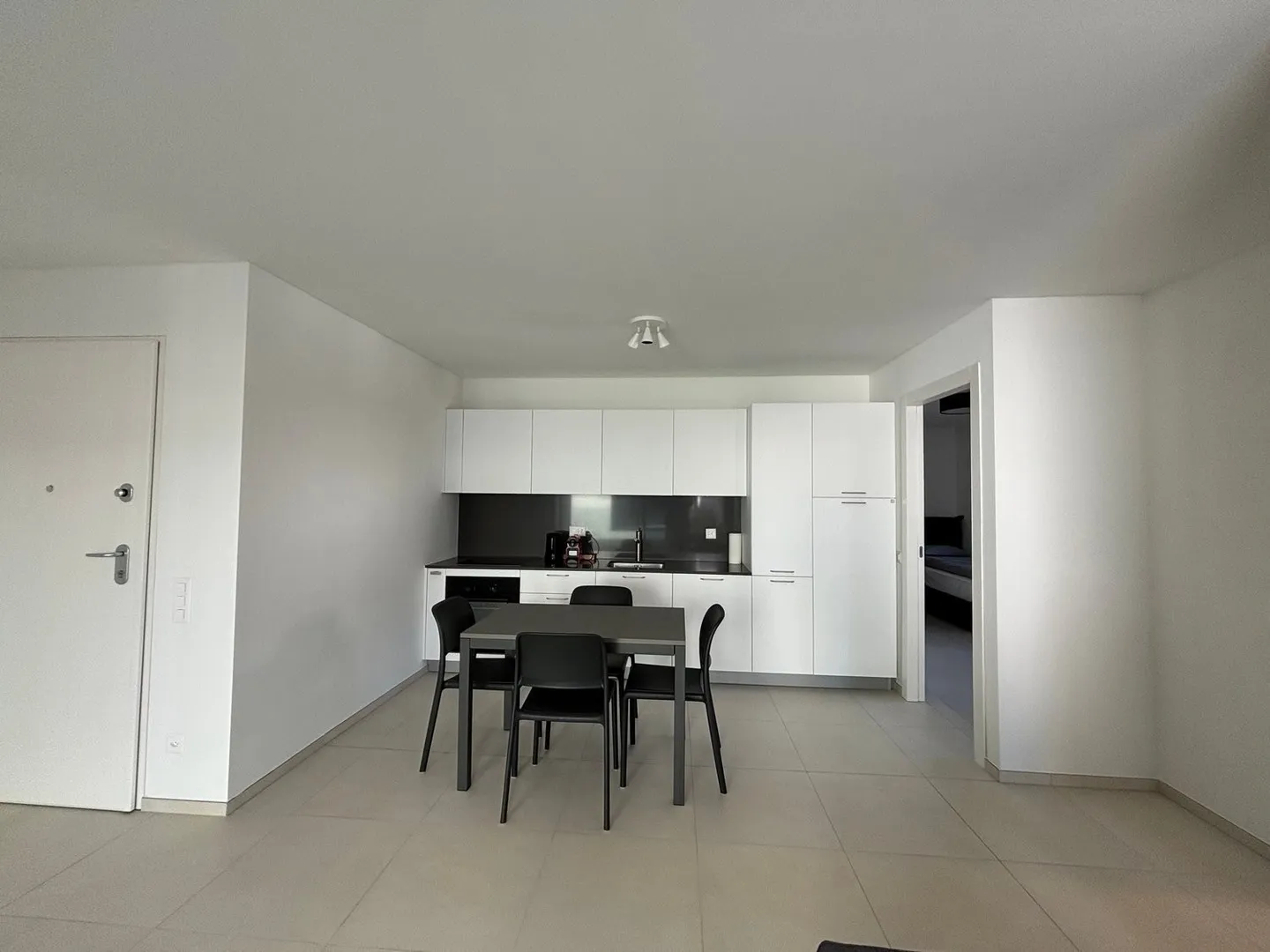 Bellissimo Trilocale arredato - Pigione All inclusive - Foto 4 di 22