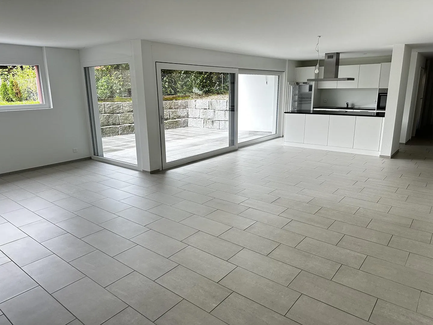Modernes 3.5 Zimmer-Apartment - Foto 4 von 13