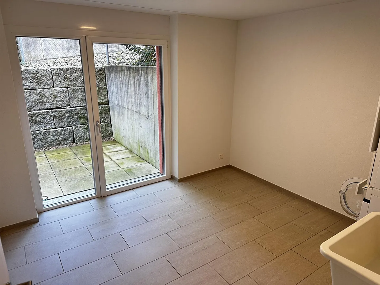 Modernes 3.5 Zimmer-Apartment - Foto 11 von 13
