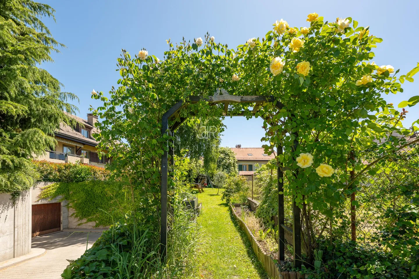 Superbe Gelegenheit: Großes Duplex-Exceptional nahe dem Zentrum von Nyon - Foto 1 di 14