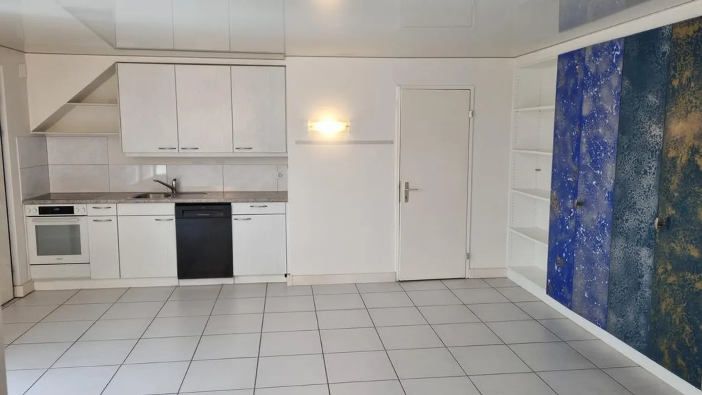 Living and Working, Your Generous Home Office on 100m2 - Photo 3 of 12