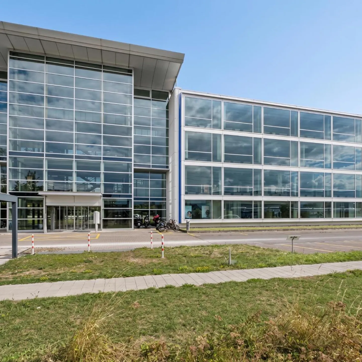 Espace de Bureau Moderne à Grand-Saconnex - Photo 1 sur 6