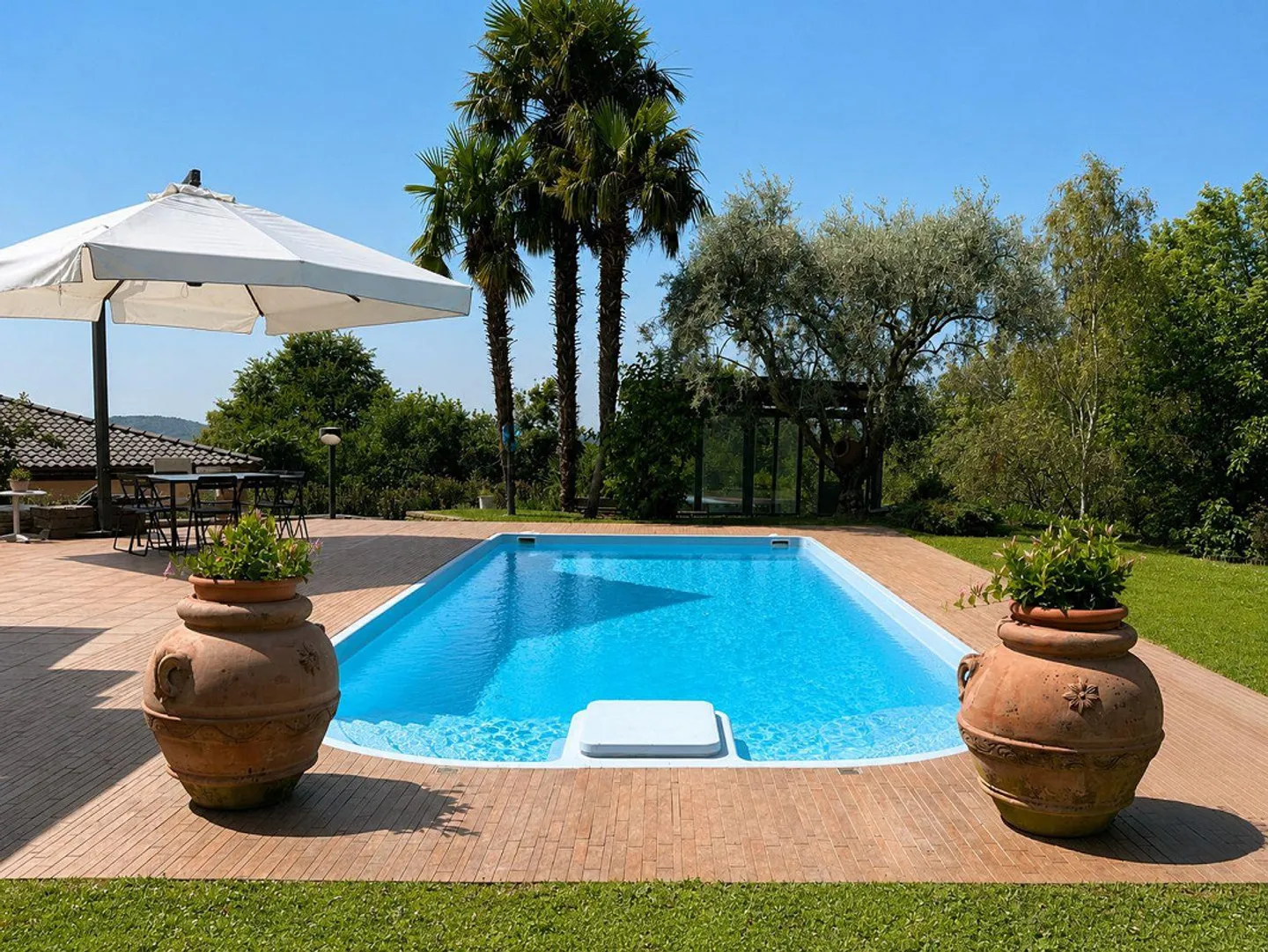 Bellissima villa con piscina nel verde - Foto 3 di 22