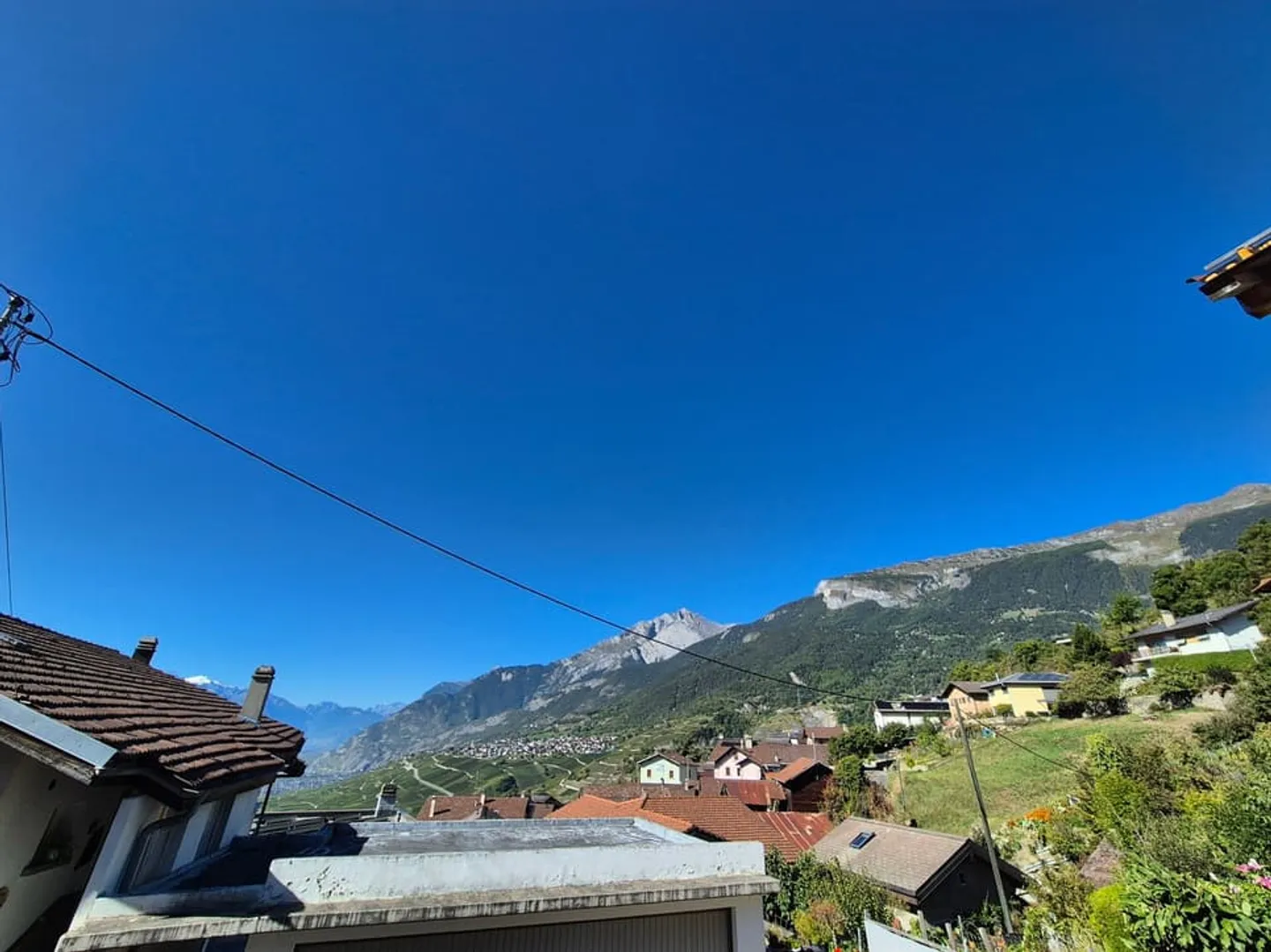 Maison de Village Charmante à Rénover - Photo 6 sur 13