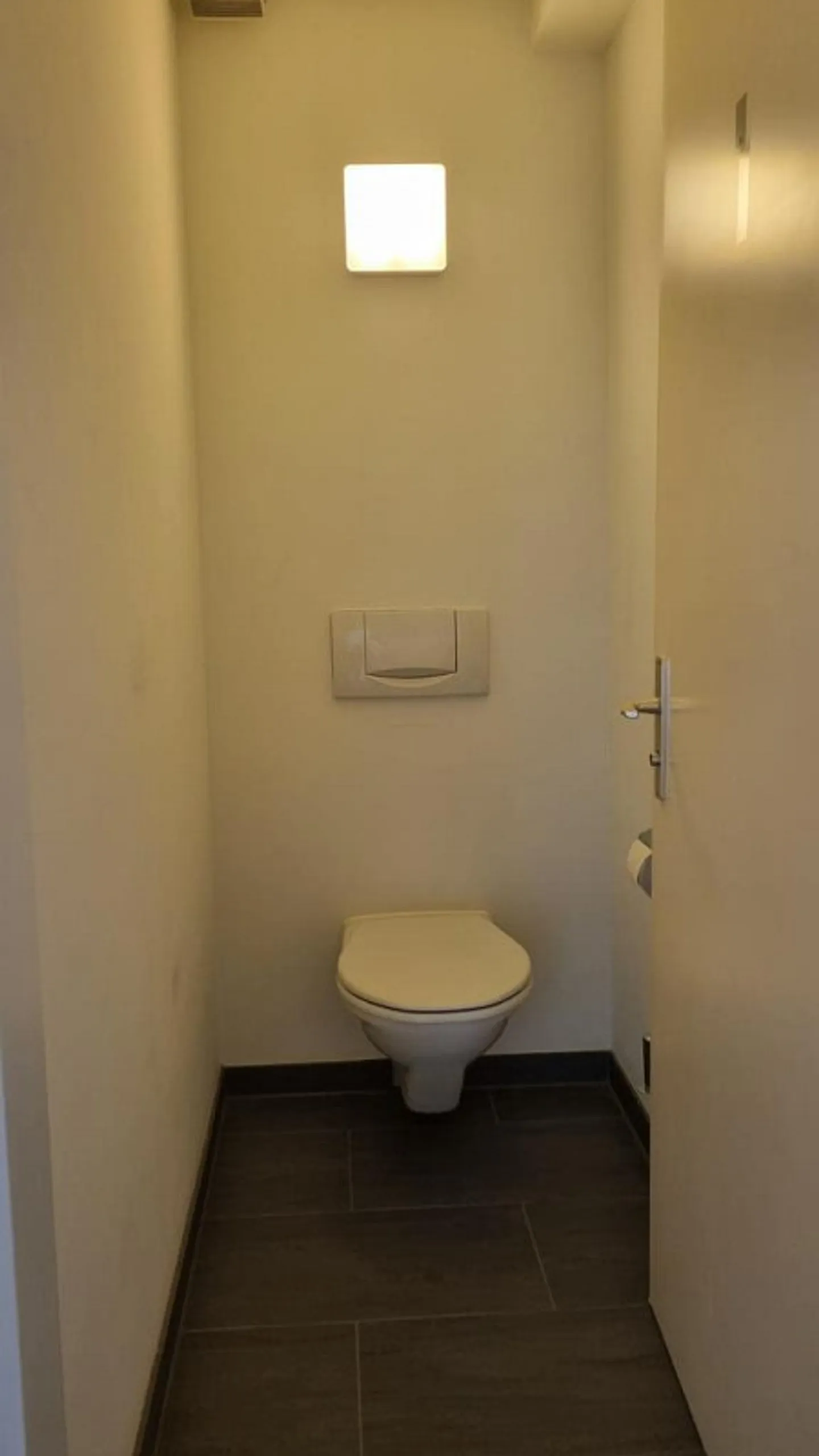 Living and Working, Your Generous Home Office on 100m2 - Photo 6 of 12
