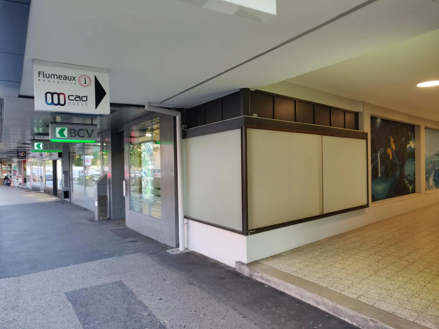 Arcade - Photo 1 of 4