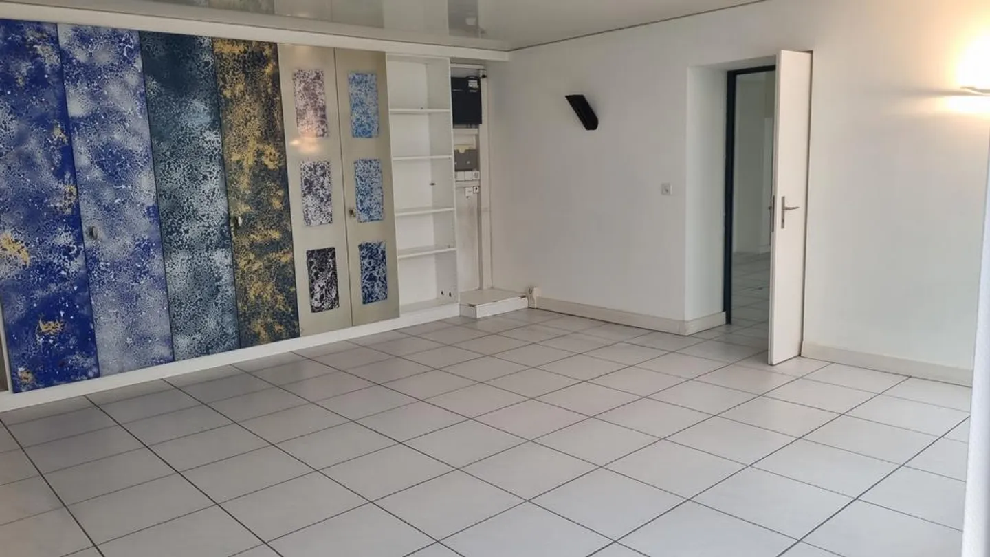 Living and Working, Your Generous Home Office on 100m2 - Photo 7 of 12