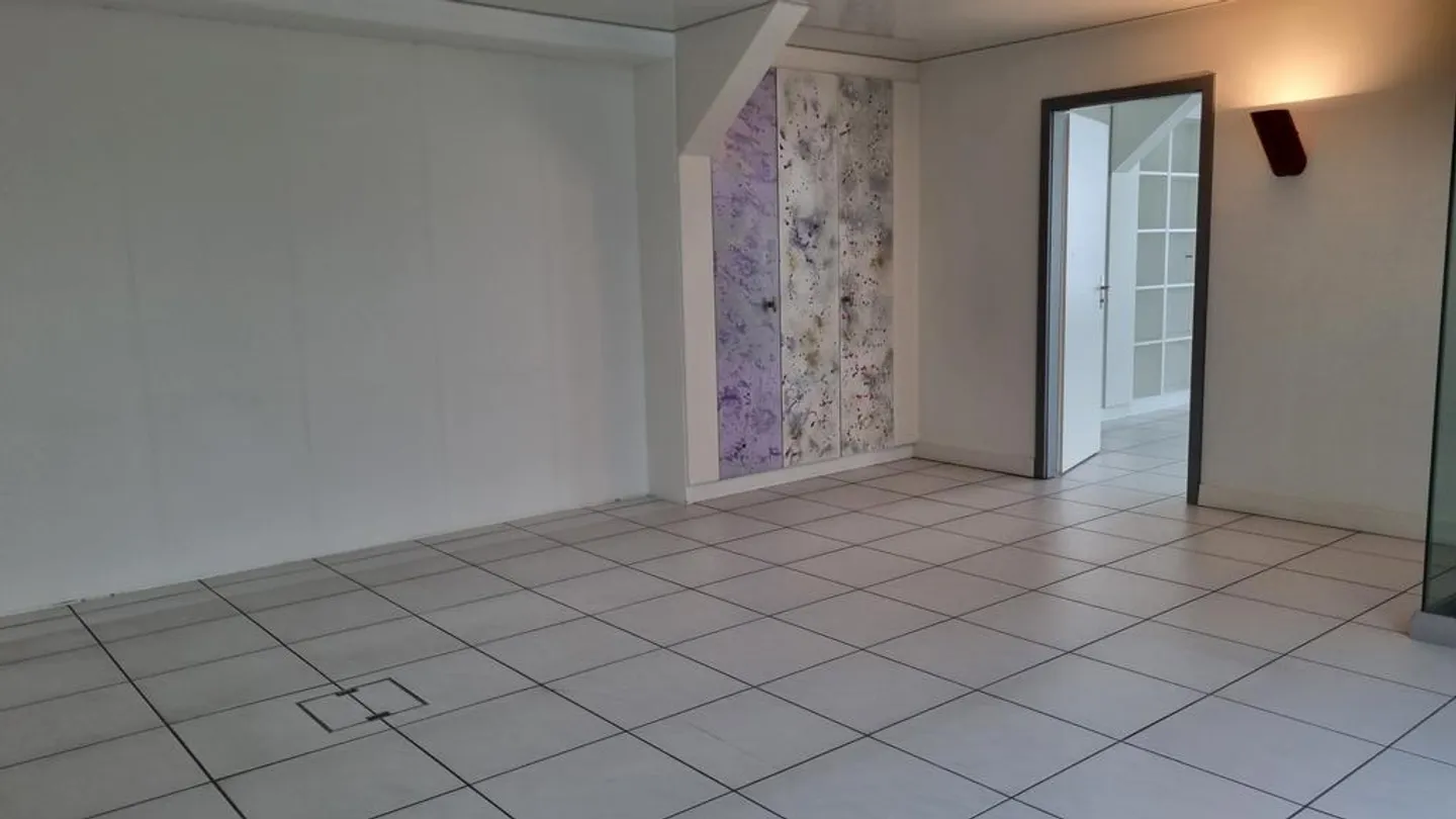 Living and Working, Your Generous Home Office on 100m2 - Photo 9 of 12