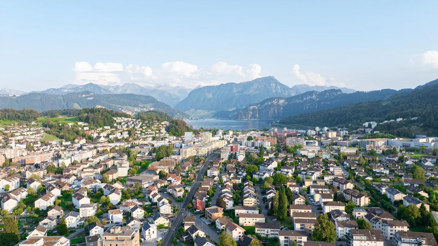 Pilatus Tower Kriens: Appartamento 2.5 locali al 31° piano con vista sul Lago dei Quattro Cantoni - Foto 7 di 8