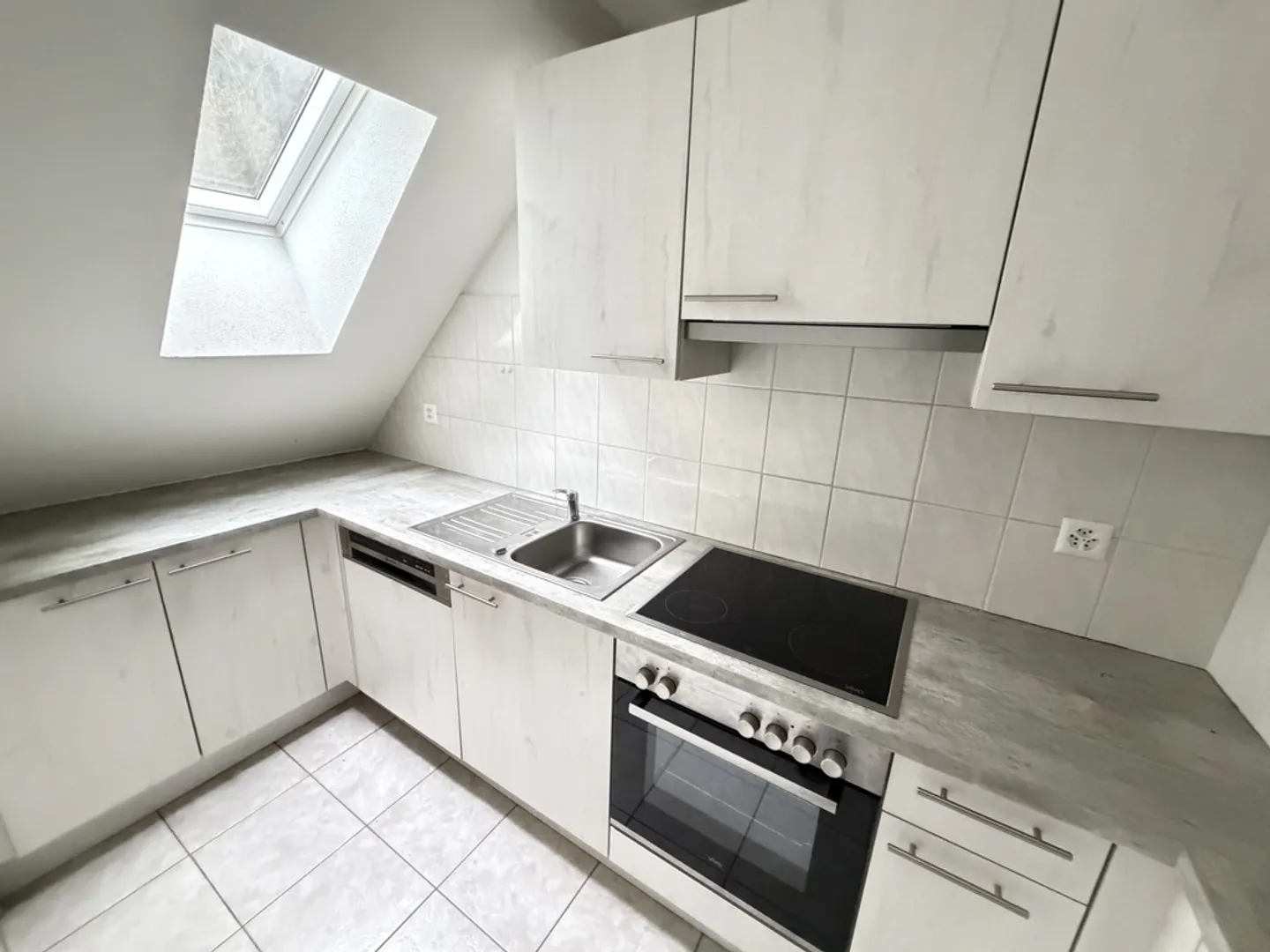 Wohnung 4.5 Zimmer - Foto 3 von 9