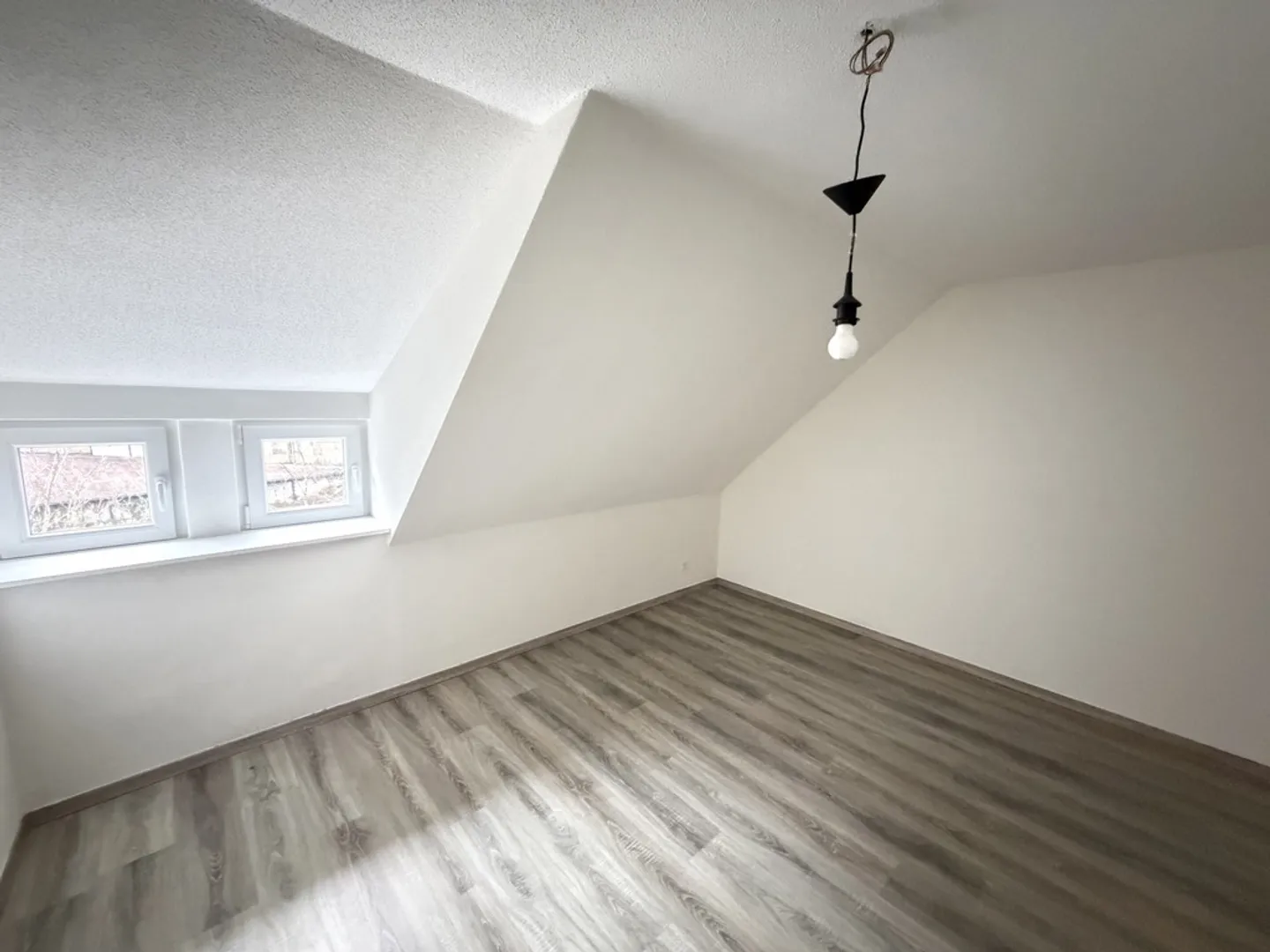 Wohnung 4.5 Zimmer - Foto 5 von 9