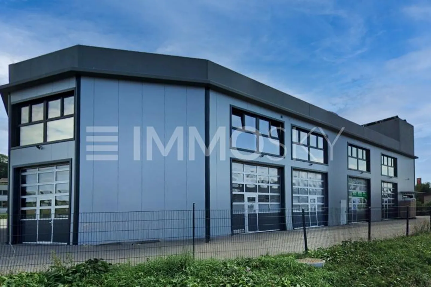 Yield approx. 4% just 20 minutes from Lausanne! - Photo 1 of 6