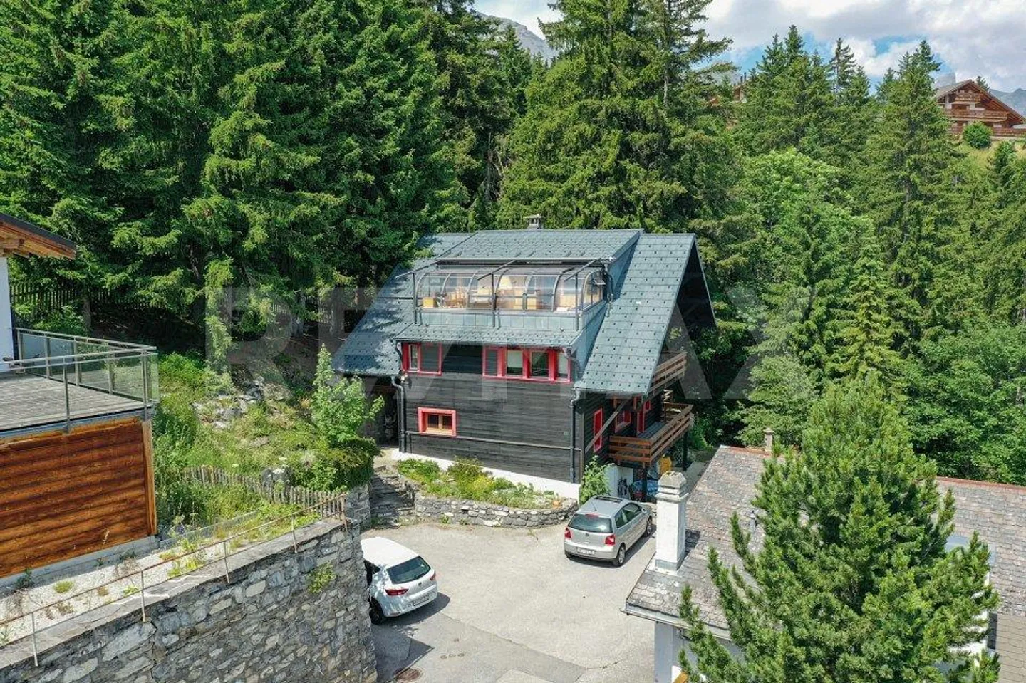 Mehrfamilienhaus mit 4 Wohneinheiten - Foto 12 von 13