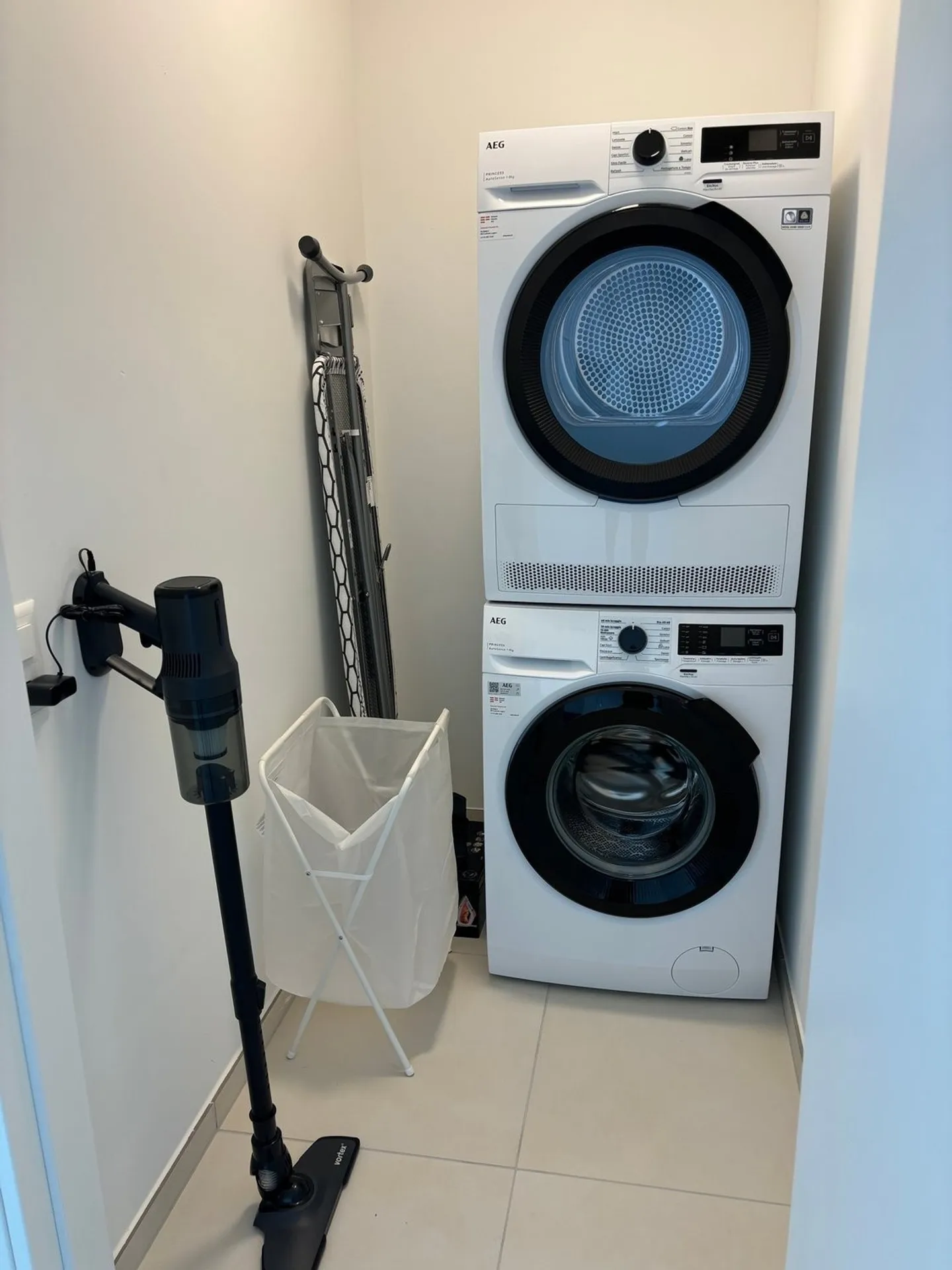 Bellissimo Trilocale arredato - Pigione All inclusive - Foto 16 di 22