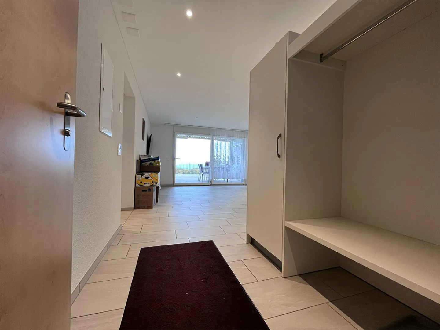 Spacious apartment with large terrace - Photo 4 of 10