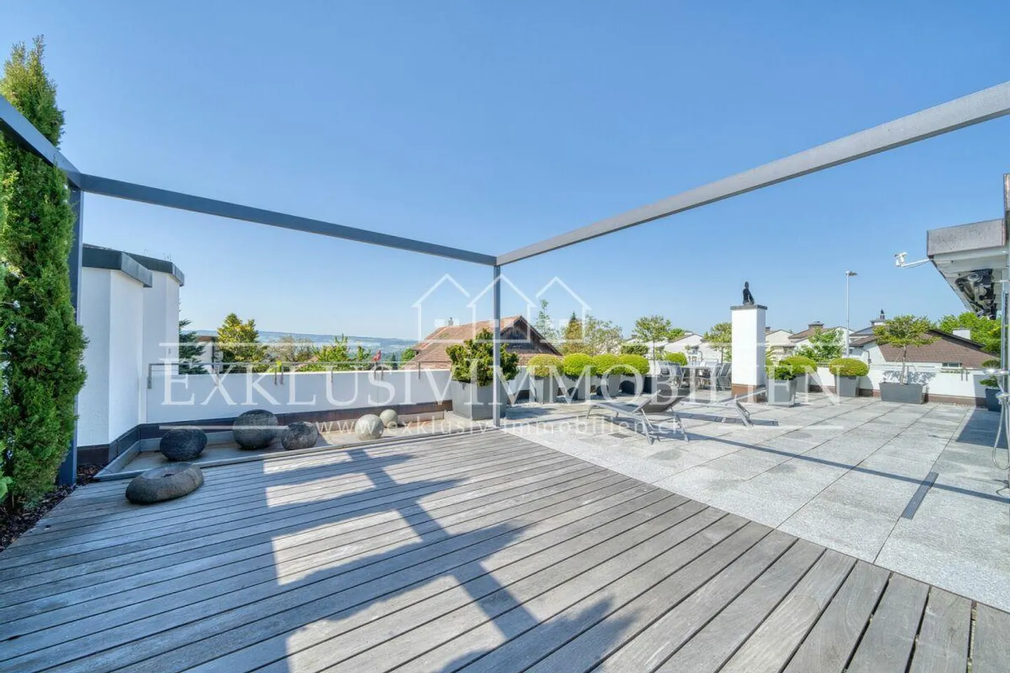 Welcome to your new home - tax-friendly and close to the city - Photo 5 of 6