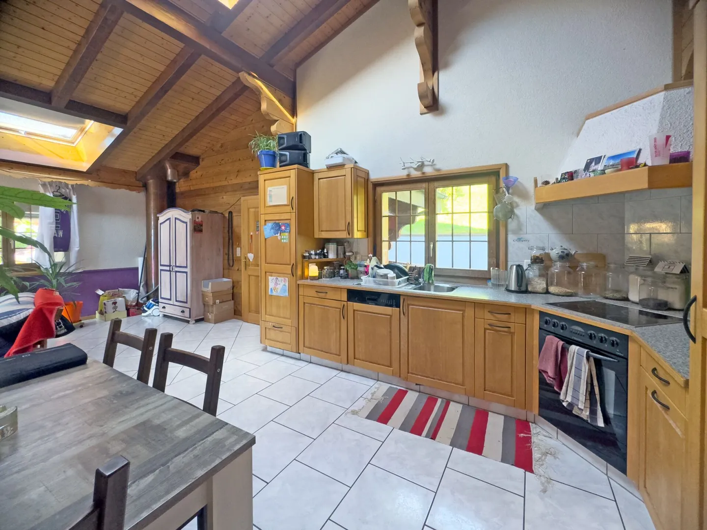 Chalet with 2 apartments of 3.5 rooms, rented. - Photo 14 of 24