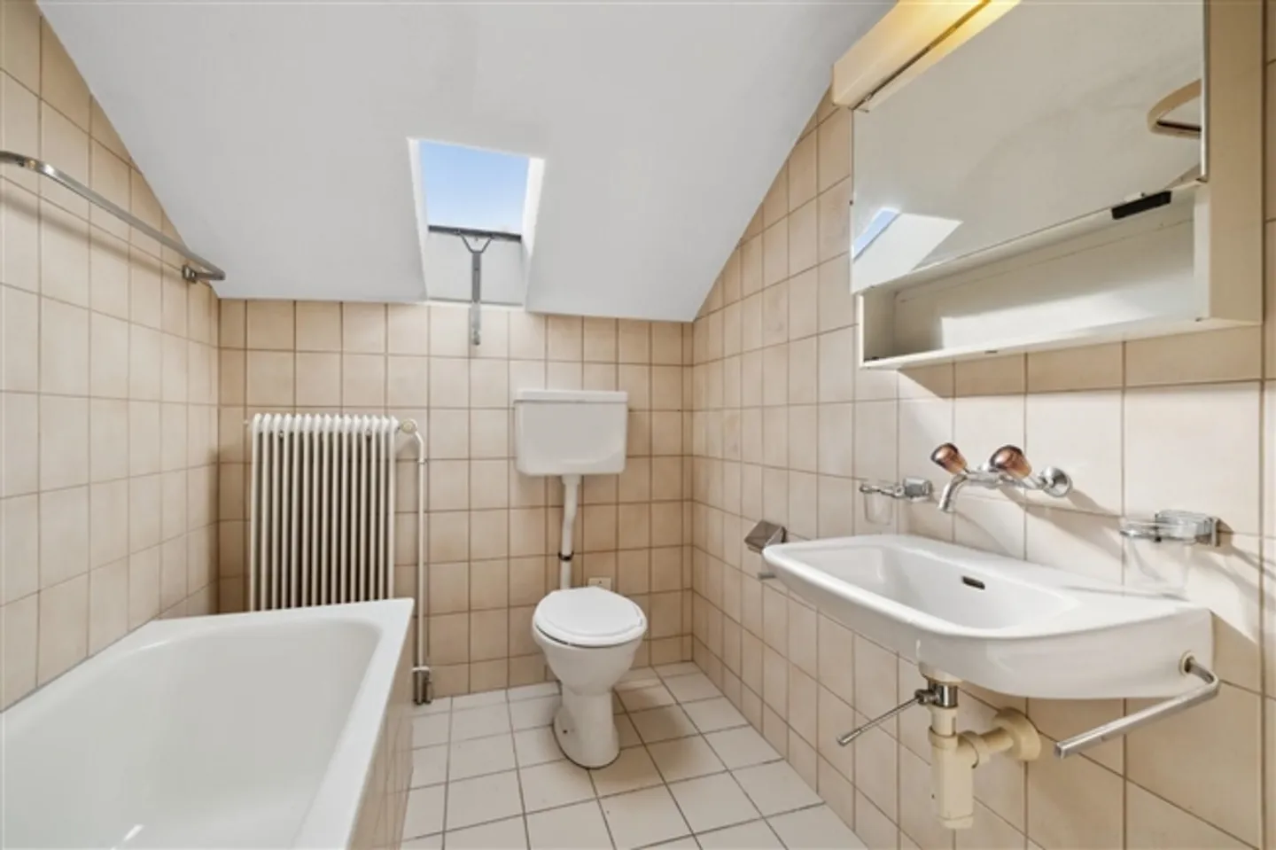 «in affitto magnifico appartamento spazioso e luminoso in un ambiente eccezionale» - Foto 4 di 11