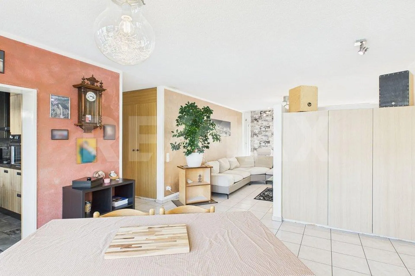 Bright 3 ½ room apartment with terrace in a convenient and residential area - Photo 6 of 13