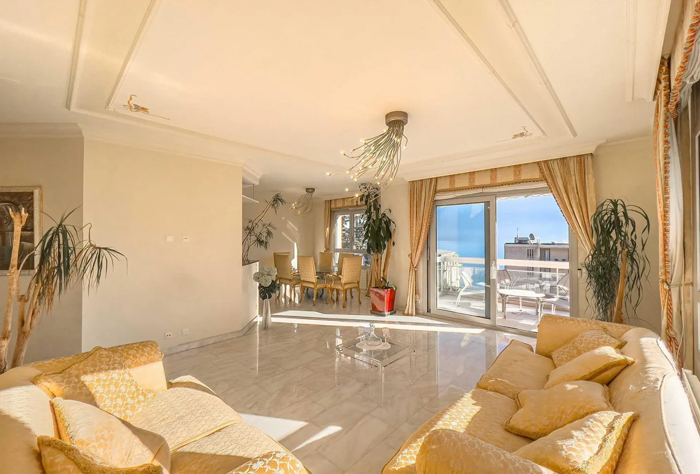 Prestigious lake view apartment in Lugano - Photo 1 of 9