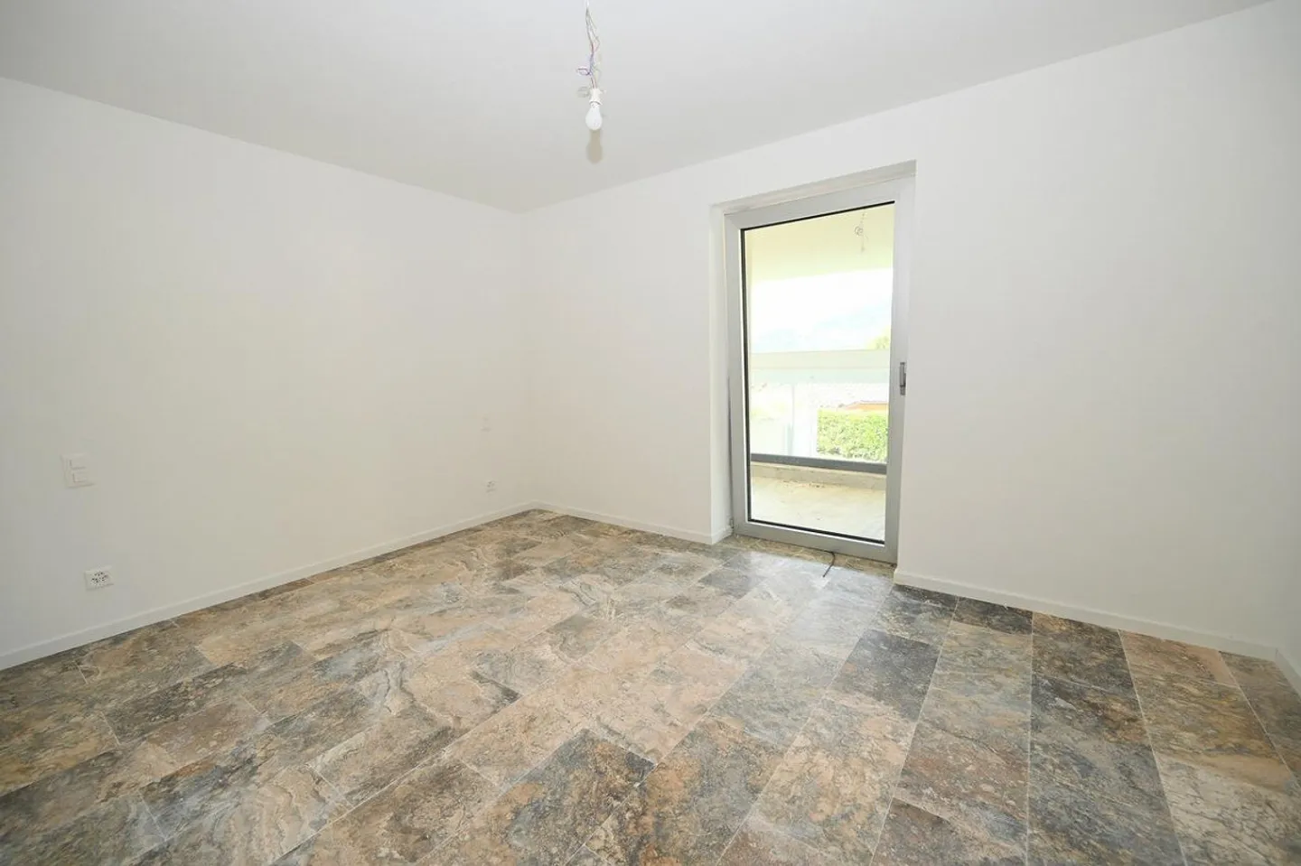 Casa singola in affitto - Foto 8 di 12