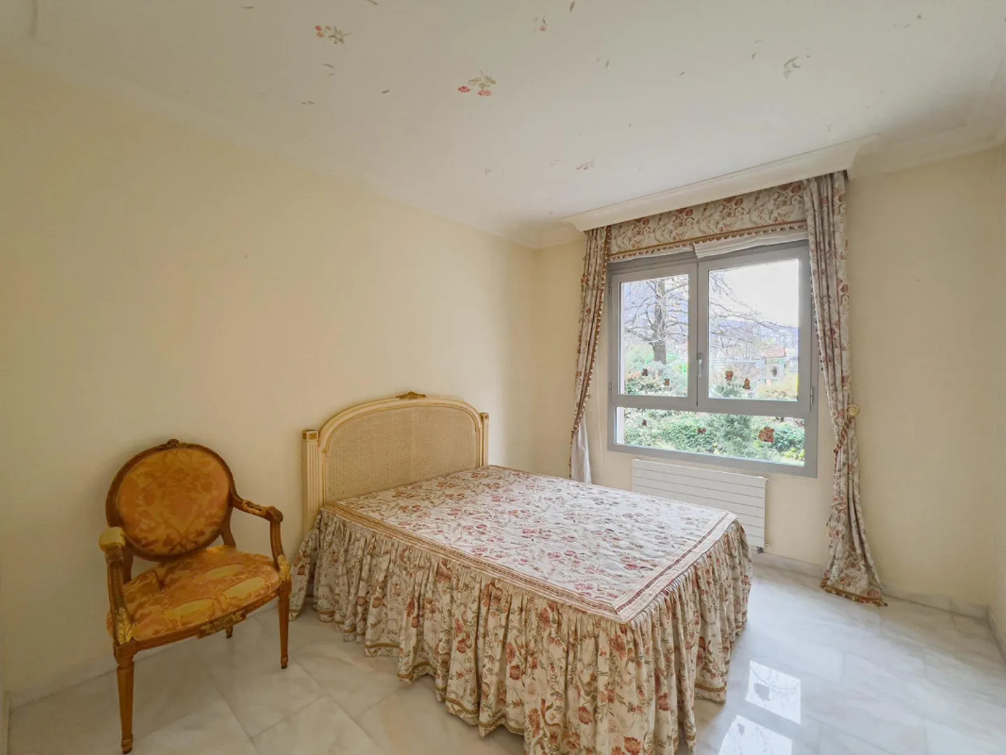 Prestigious lake view apartment in Lugano - Photo 6 of 9
