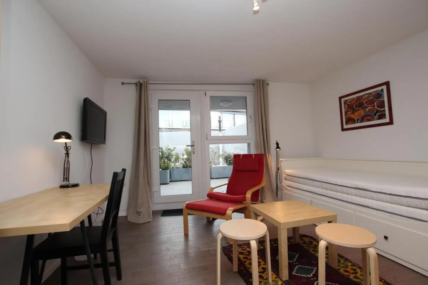 Appartement meublé 1.5 pièces - Photo 2 sur 5