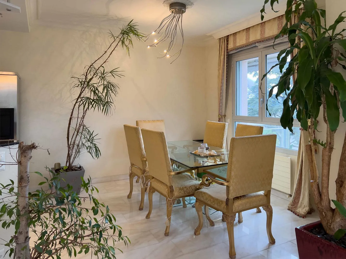 Prestigious lake view apartment in Lugano - Photo 3 of 9