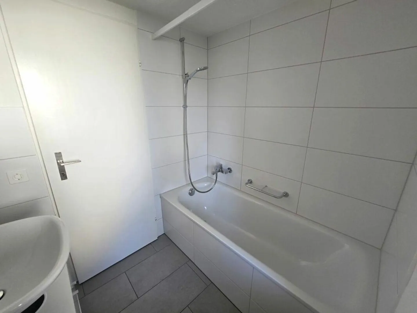 Neu möblierte Studiowohnung mitten in St. Gallen - Foto 9 von 9