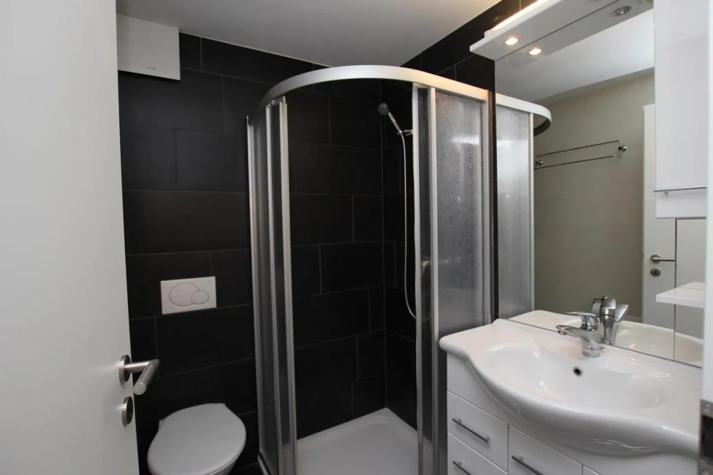 Appartement meublé 1.5 pièces - Photo 4 sur 5