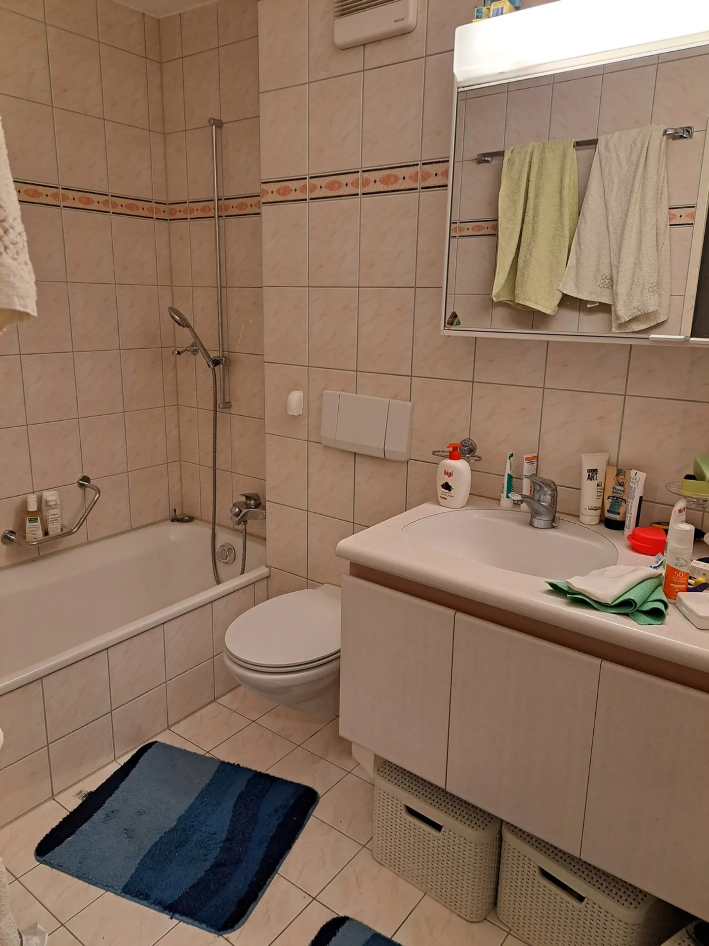 Apartment for rent - Photo 8 of 10