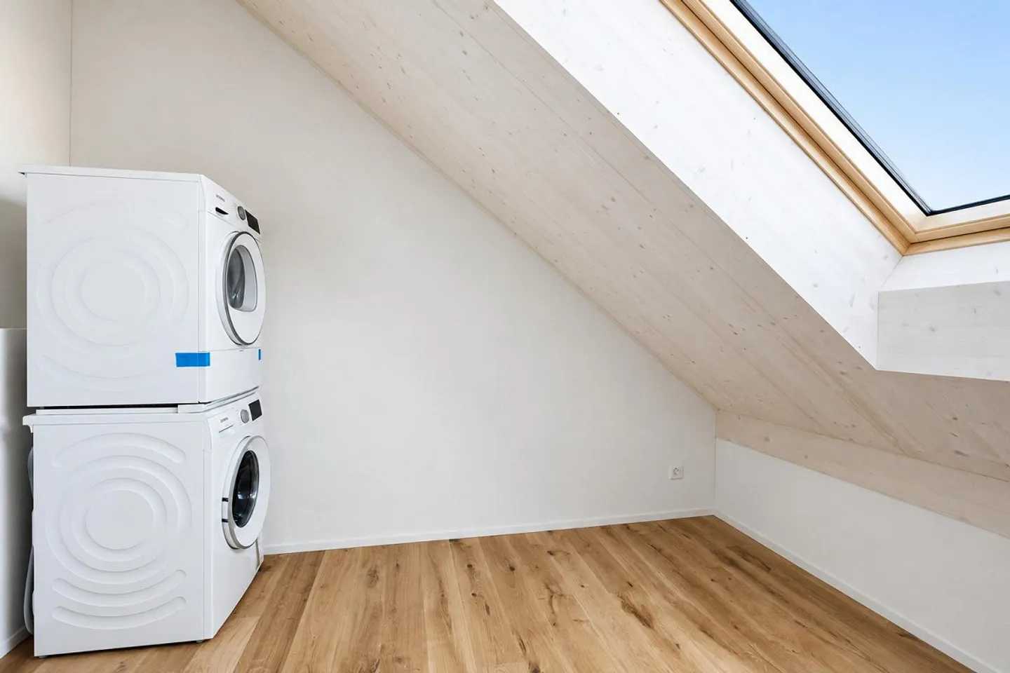 Appartement sous les toits de 4,5 pièces à Mettlen - Photo 4 sur 13