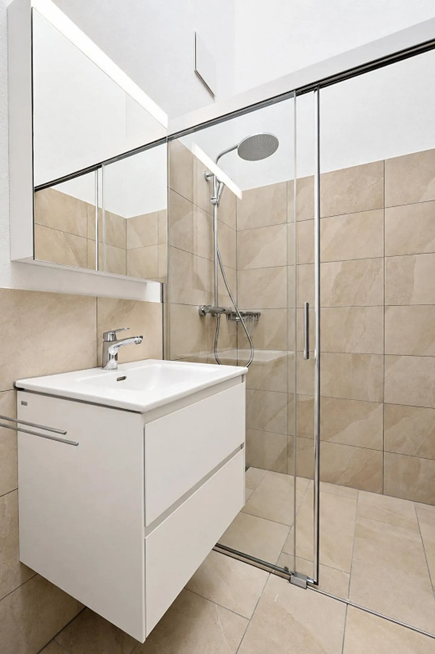 Appartement sous les toits de 4,5 pièces à Mettlen - Photo 7 sur 13