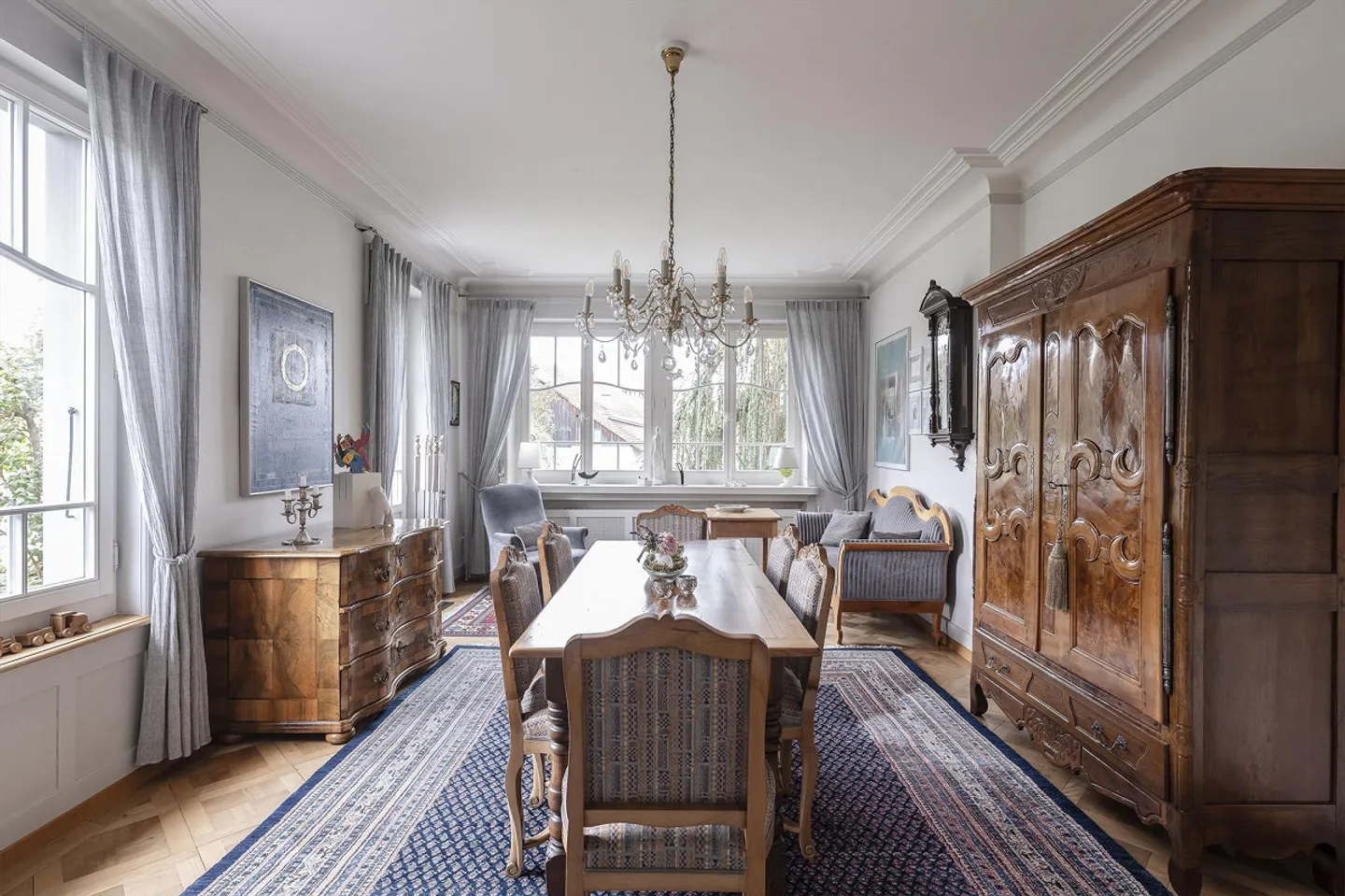 Quality of Life for Rent - Living and Working Under One Roof - Photo 3 of 24